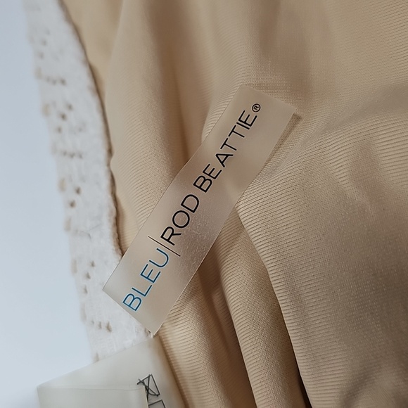 NWOT Bleu Rod Beattie Sneak Peek Crochet Side Tab Hipster Bikini Bottoms White 4 - Picture 8 of 10